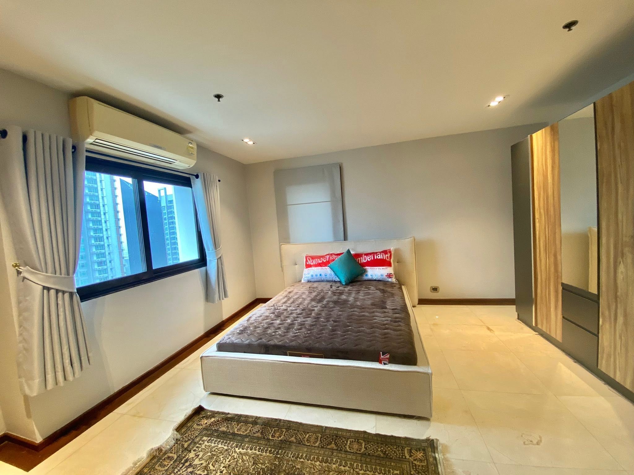 Air-conditioned bedroom