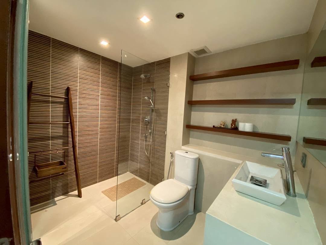 Bathroom with shower enclosure