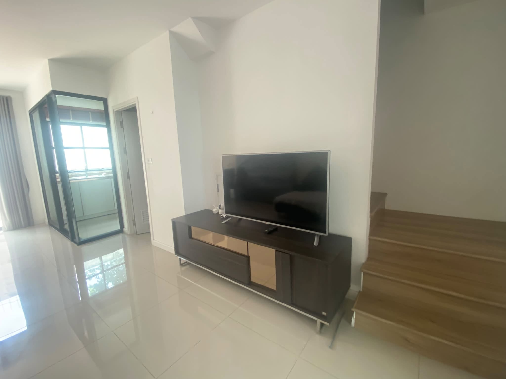 Ground-floor TV area