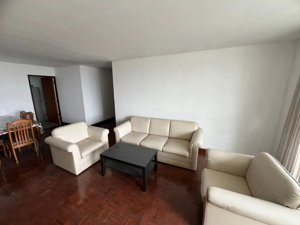 Photo 6 of listing DA-1176067: 3-bedroom condo (129.03 sq.m.) at D.S. Tower 2 Sukhumvit 39 Condominium