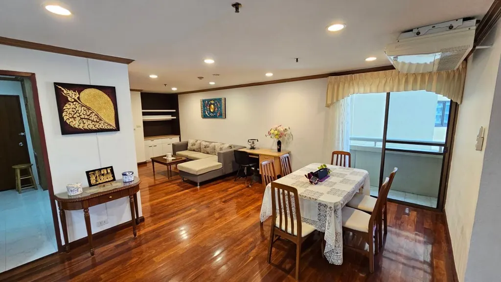Photo 4 of listing DA-1177613: 2-bedroom condo (135.96 sq.m.) at Baan Suanpetch Condominium