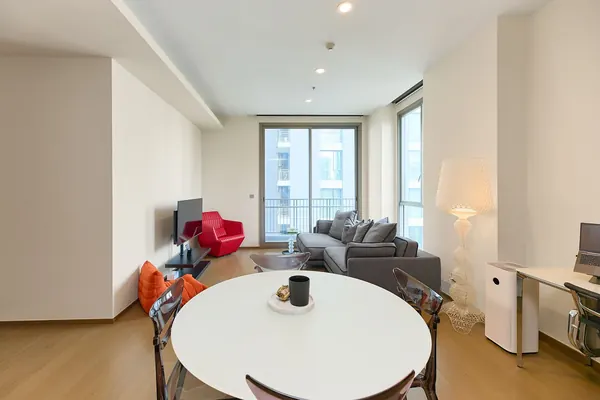 Photo 1 of listing DA-1201222: 2-bedroom condo (90.16 sq.m.) at Quattro By Sansiri