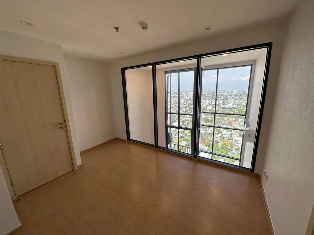Photo 3 of listing DA-1240762: 2-bedroom condo (76.48 sq.m.) at Maru Ekkamai 2