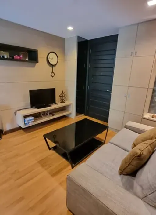 Photo 1 of listing DA-1295666: 1-bedroom condo (46.62 sq.m.) at The Amethyst Sukhumvit 39
