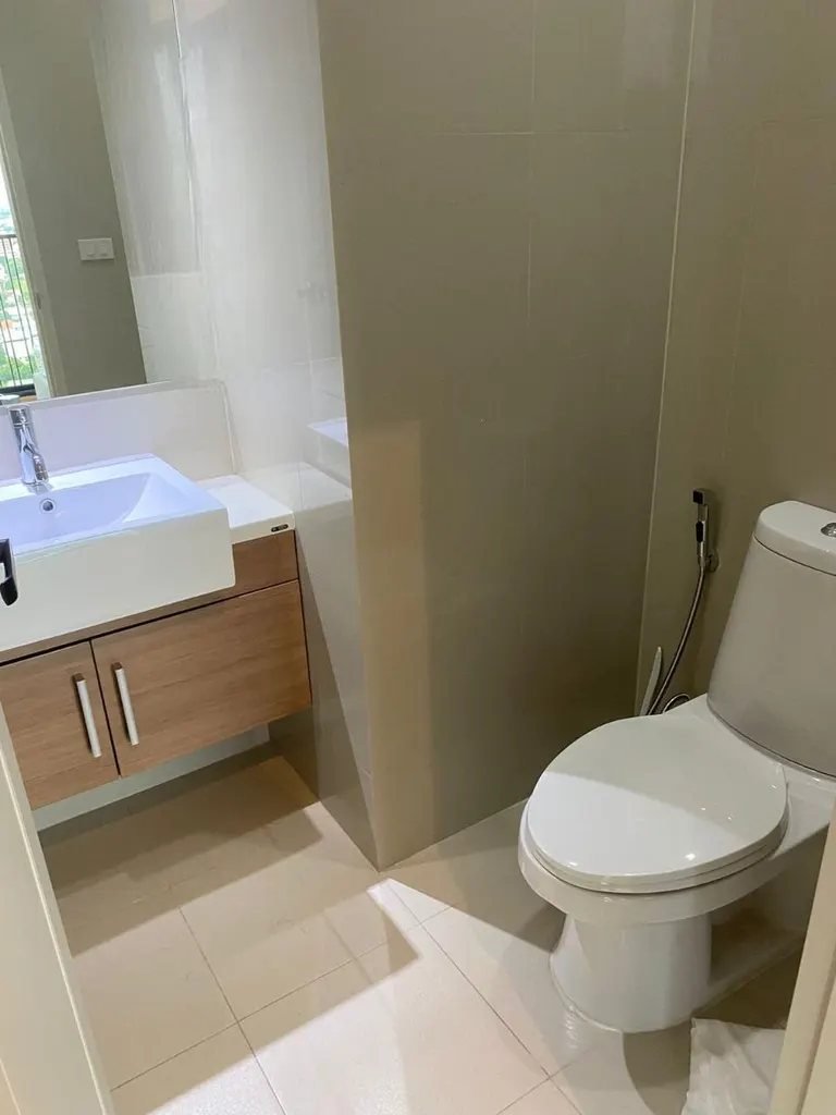 Photo 5 of listing DA-1380144: 2-bedroom condo (68 sq.m.) at Noble Reveal Ekamai