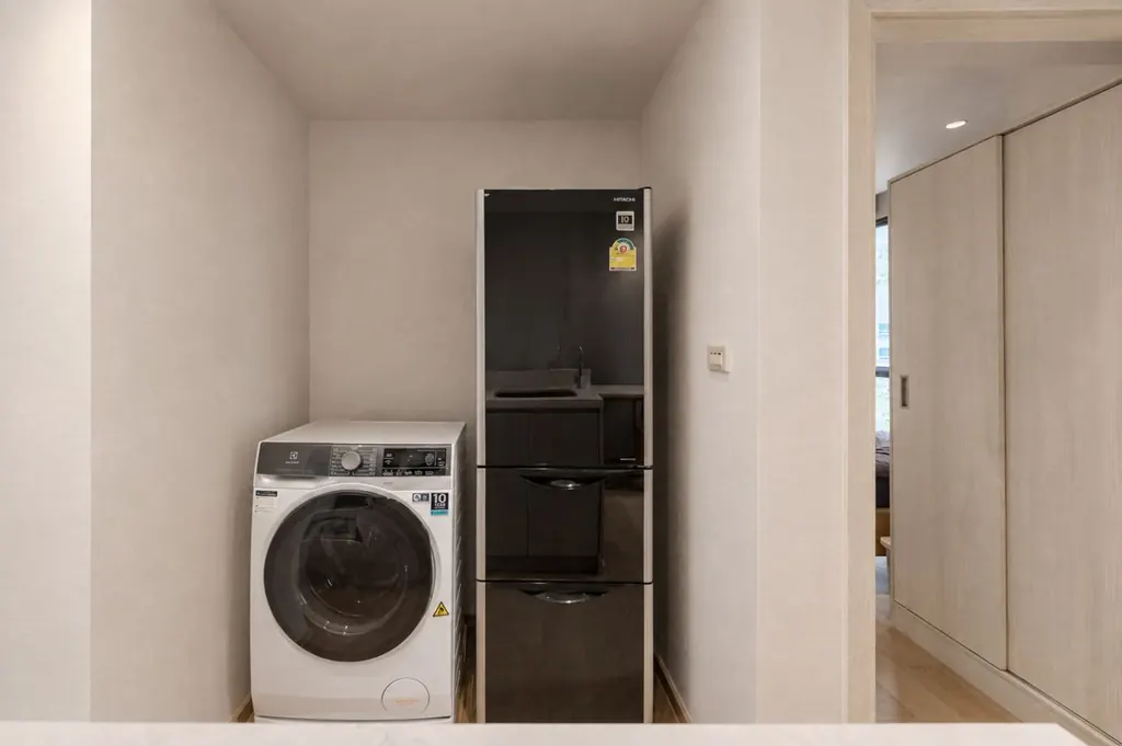 Photo 7 of listing DA-1388303: 1-bedroom condo (28 sq.m.) at Runesu Thonglor 5