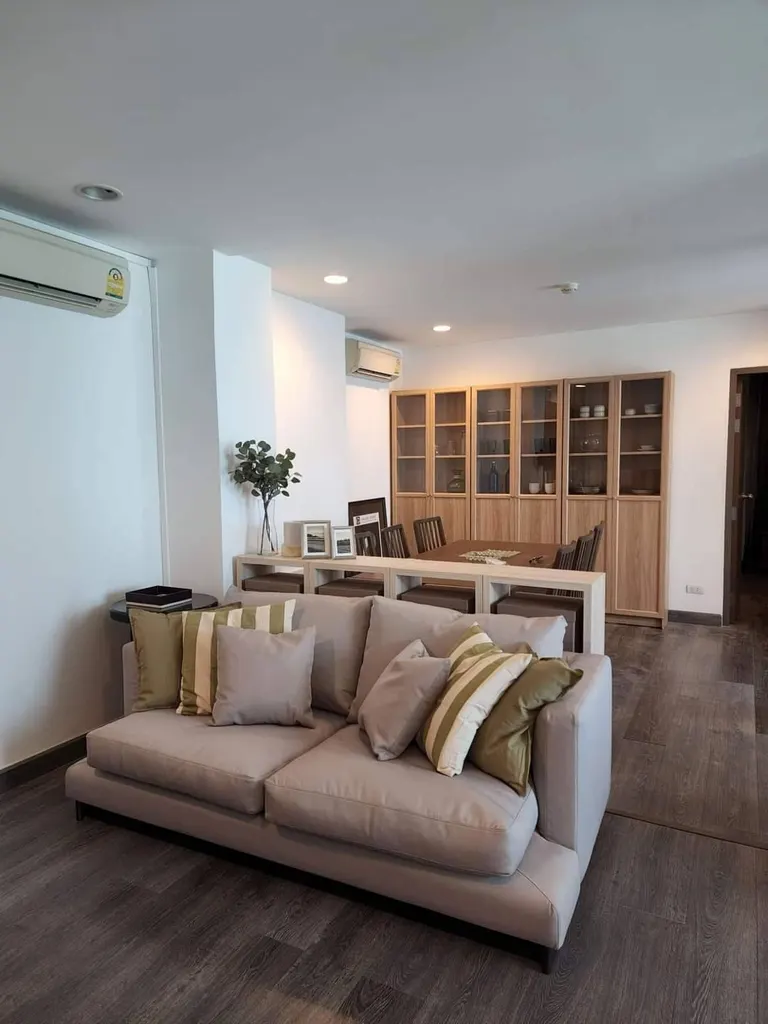 Photo 1 of listing DA-1503156: 2-bedroom condo (83.21 sq.m.) at Rende Sukhumvit 23