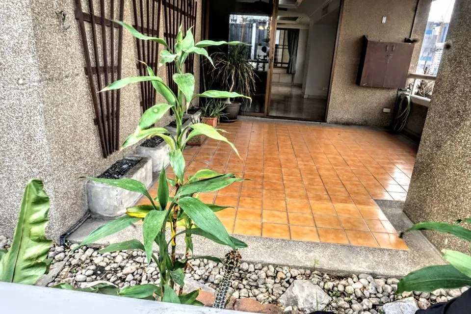 Photo 5 of listing DA-1519716: 3-bedroom condo (286 sq.m.) at Asoke Tower