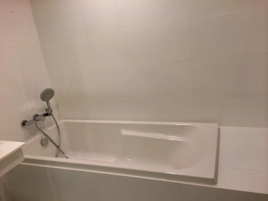 Photo 9 of listing DA-1676131: 1-bedroom condo (45 sq.m.) at HQ Thonglor