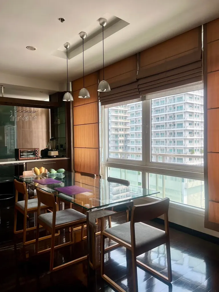 Living room (view 7) of the 3-bedroom condo (140.92 sq.m.) at The Height Condominium