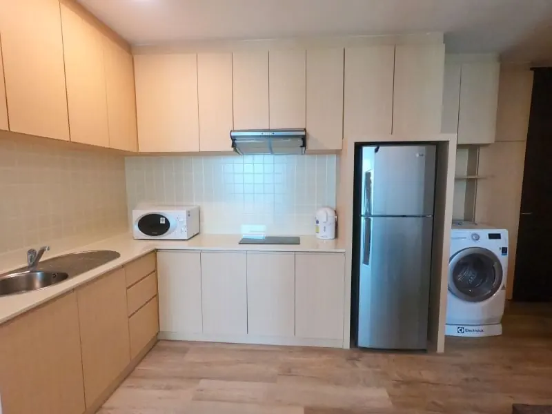 Photo 3 of listing DA-1703465: 1-bedroom condo (46 sq.m.) at Noble Remix 2 Thonglor