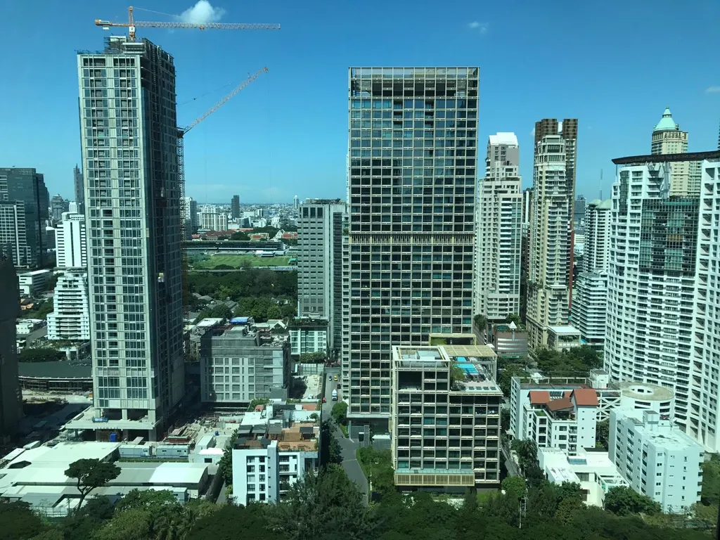 Photo 5 de l'annonce DA-1833827 : condo de 1 chambre(s) (56 m²) à Oriental Residence Bangkok Condo