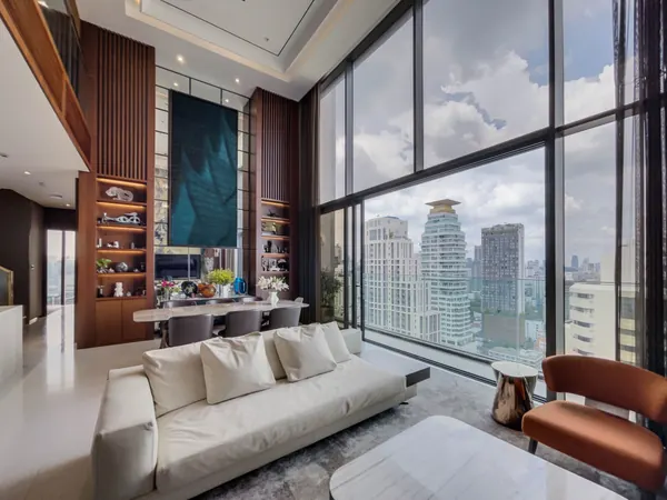 Photo 1 of listing DA-1837739: 3-bedroom condo (360 sq.m.) at Vittorio Sukhumvit 39