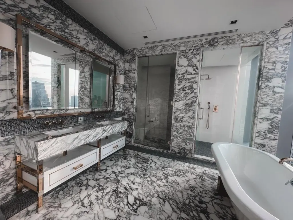 The Ritz-Carlton Residences Bangkok ရှိ အခန်း 3 ခန်းအိပ် ကွန်ဒို (211 စတုရန်းမီတာ) ကြော်ငြာနံပါတ် DA-1851035 ၏ ဓာတ်ပုံ 4