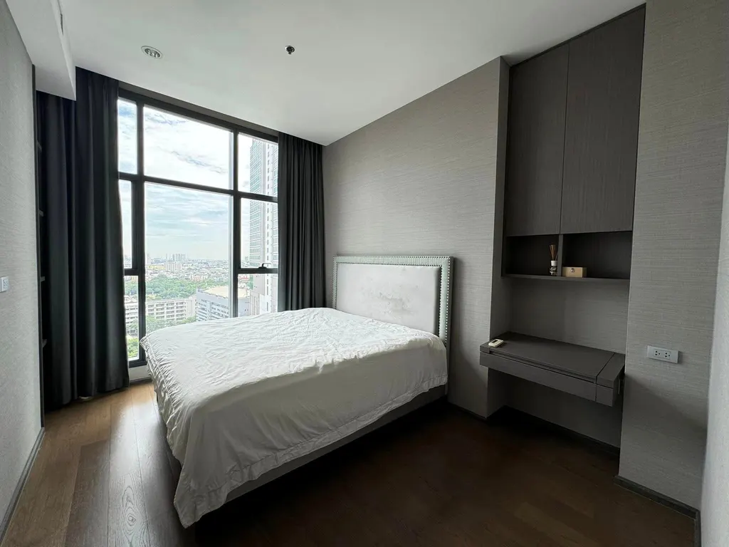Photo 4 de l'annonce DA-1863082 : condo 2 chambres (77.8 m²) à The Diplomat Sathorn