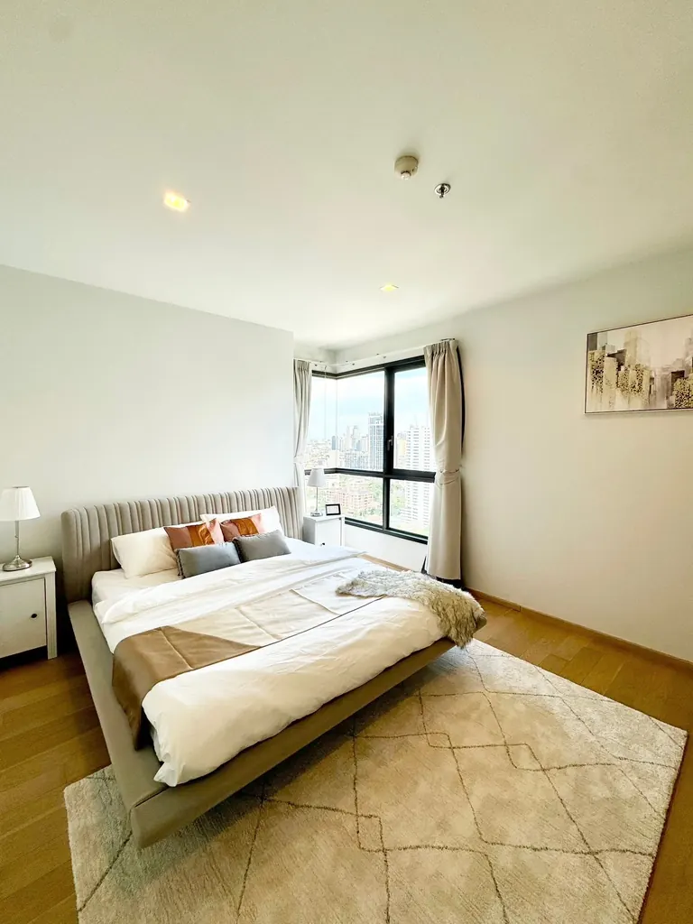 Photo 4 of listing DA-1869506: 2-bedroom condo (100 sq.m.) at HQ Thonglor