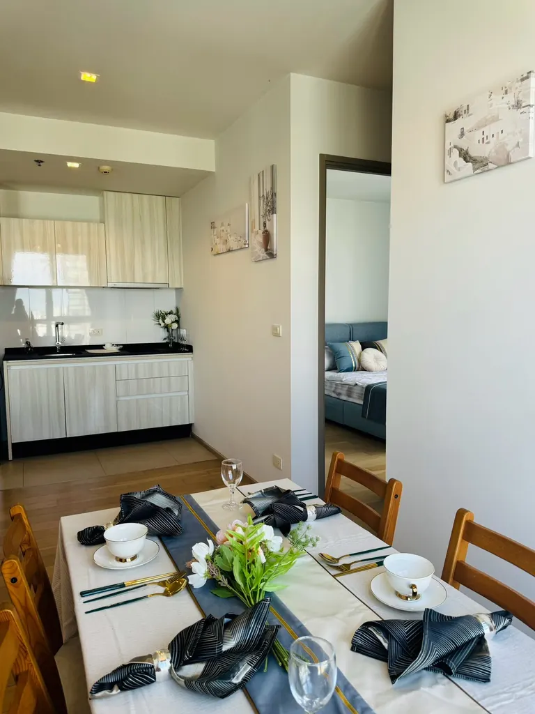Photo 8 of listing DA-1869506: 2-bedroom condo (100 sq.m.) at HQ Thonglor