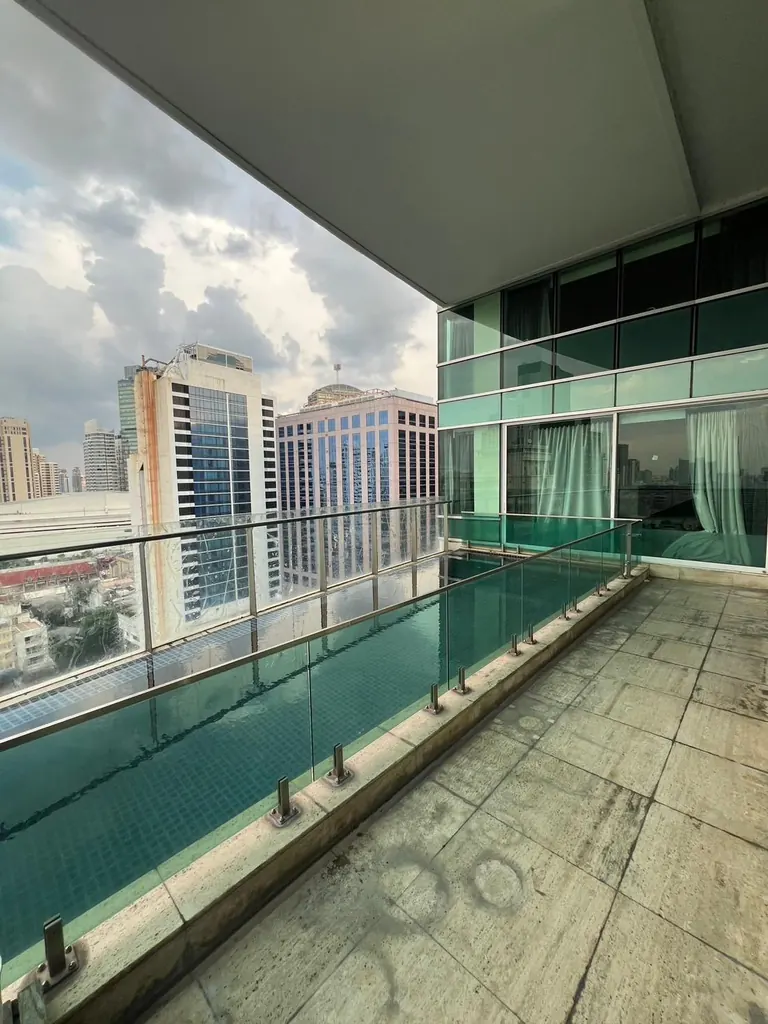 Photo 6 of listing DA-1880685: 3-bedroom condo (386 sq.m.) at Le Raffine Jambunuda Sukhumvit 31