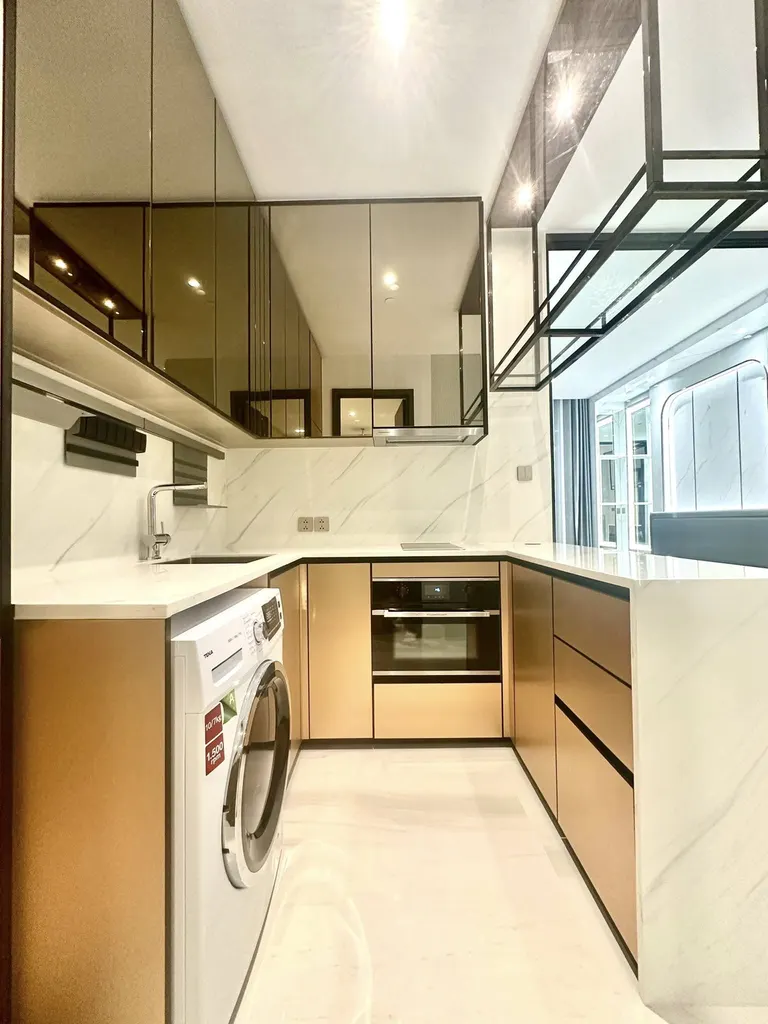 Cuisine du condo de 1 chambre(s) (45 m²) au Supalai Icon Sathon