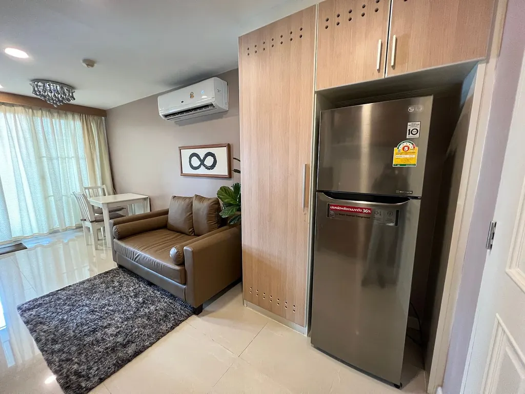 Photo 3 of listing DA-1921294: 1-bedroom condo (36 sq.m.) at The Clover Thonglor Residence