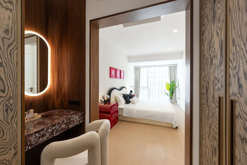 Photo 18 of listing DA-2057849: 3-bedroom townhouse (205 sq.m.) in Sathorn