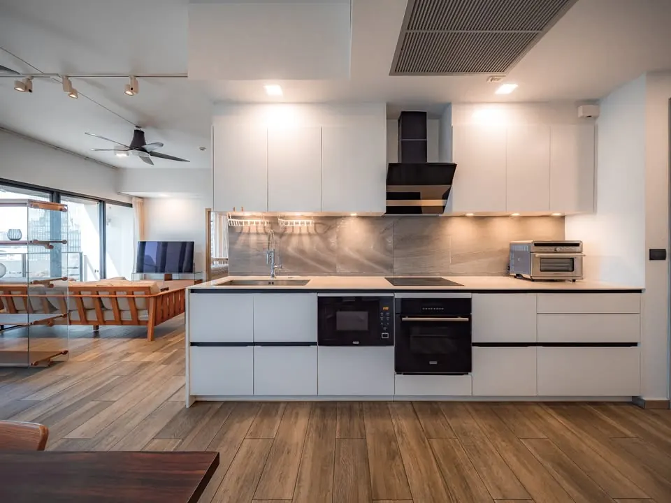 Photo 5 of listing DA-2063321: 4-bedroom condo (175 sq.m.) at The Lofts Asoke