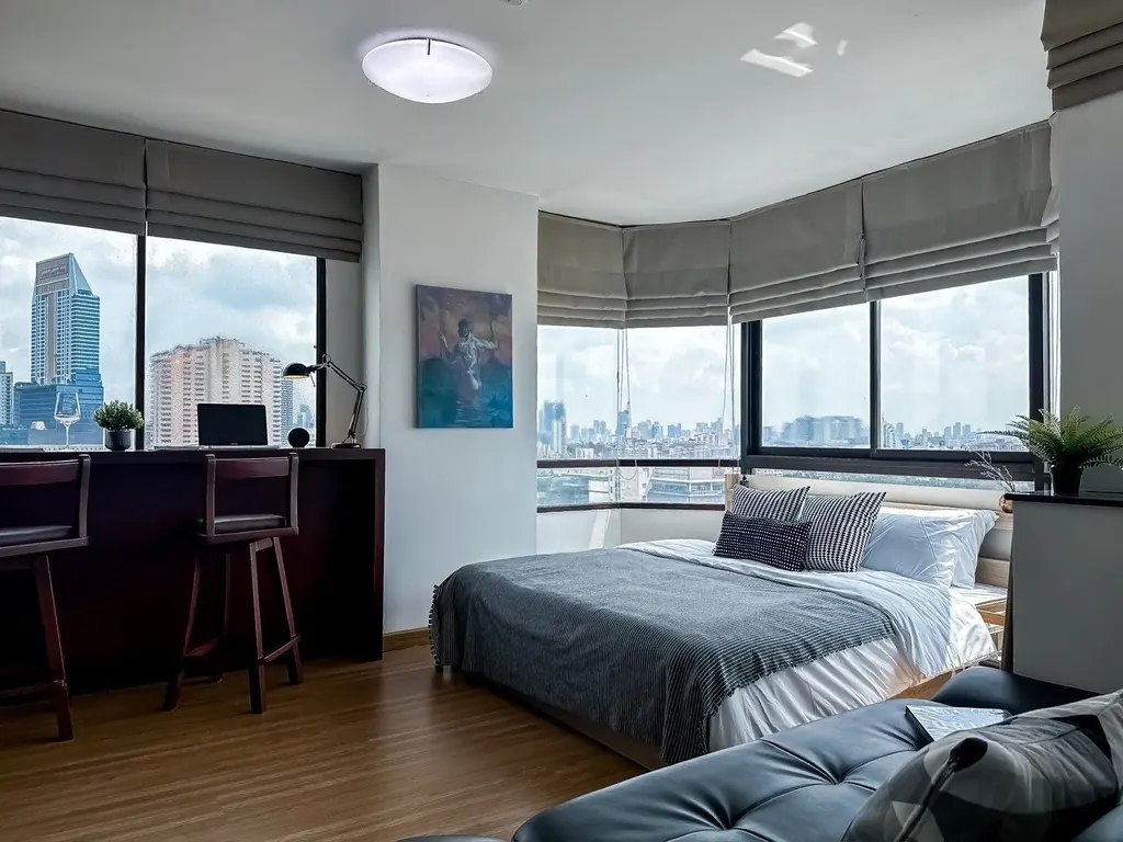 Supalai Oriental Place Sathorn Suanplu 2房公寓（90平方米）卧室