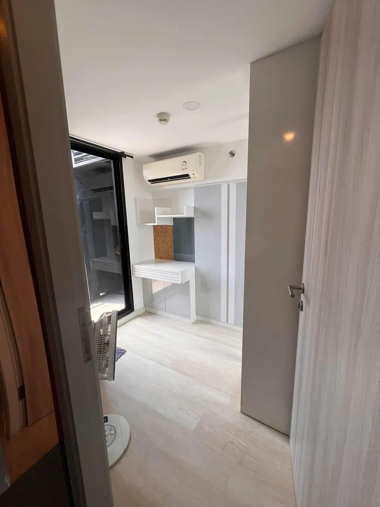Photo 5 of listing DA-2067240: 1-bedroom condo (44 sq.m.) at Knightsbridge Prime Sathorn