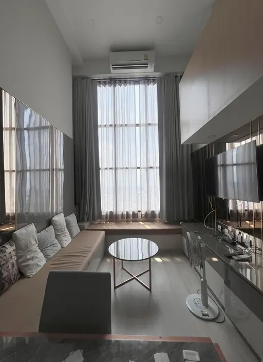 Photo 1 of listing DA-2067240: 1-bedroom condo (44 sq.m.) at Knightsbridge Prime Sathorn
