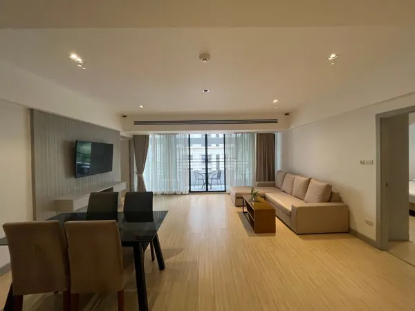 Photo 1 of listing DA-2074414: 2-bedroom condo (160 sq.m.) at Villa Bajaj