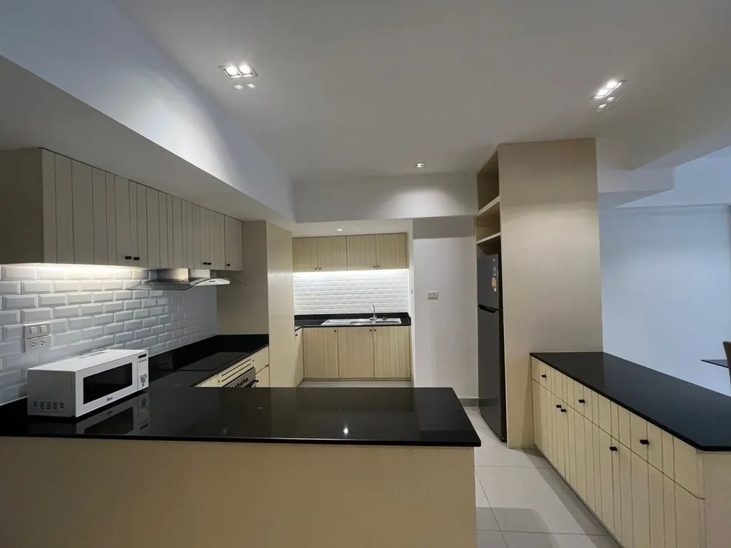 Foto 5 von Angebot DA-2074414: 2-Zimmer-Condo (160 m²) in der Villa Bajaj