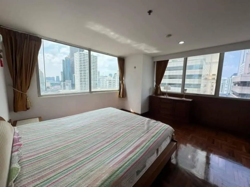 Photo 7 of listing DA-2089716: 2-bedroom condo (138 sq.m.) at Asoke Place