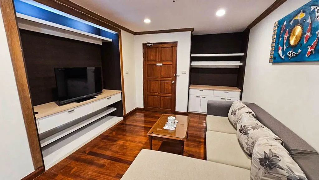 Photo 7 of listing DA-2108267: 2-bedroom condo (136 sq.m.) at Baan Suanpetch Condominium