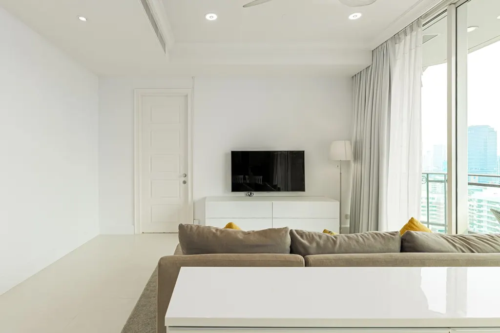 Photo 2 of listing DA-2152724: 2-bedroom condo (111 sq.m.) at Royce Private Residences