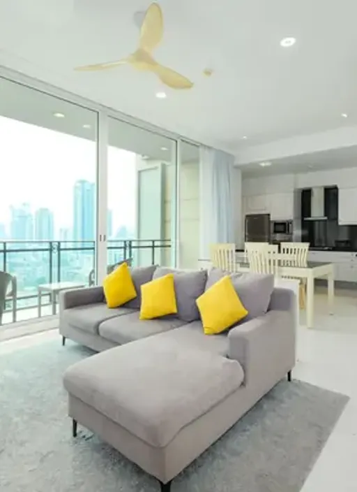 Photo 1 of listing DA-2152724: 2-bedroom condo (111 sq.m.) at Royce Private Residences
