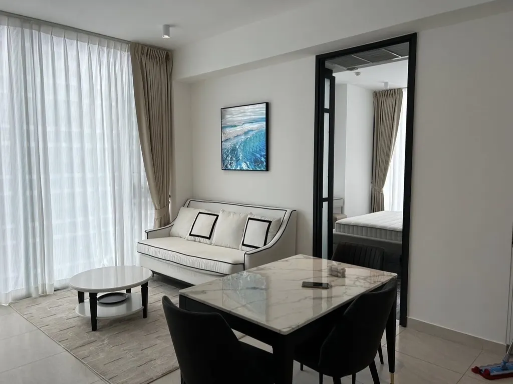 Photo 2 of listing DA-2175047: 1-bedroom condo (49 sq.m.) at Tait Sathorn 12