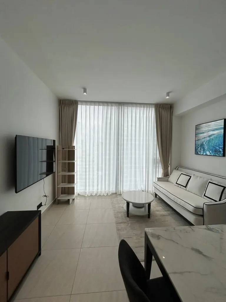 Photo 3 of listing DA-2175047: 1-bedroom condo (49 sq.m.) at Tait Sathorn 12