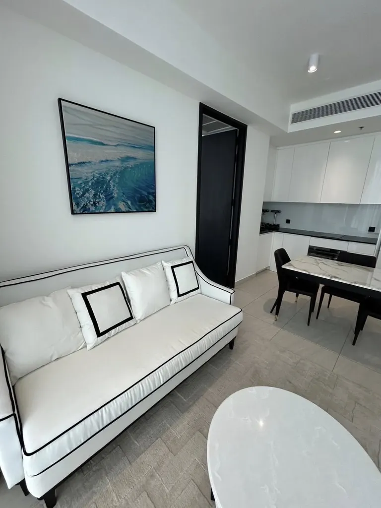 Photo 5 of listing DA-2175047: 1-bedroom condo (49 sq.m.) at Tait Sathorn 12