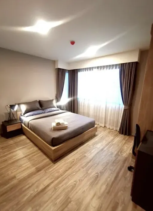 Photo 1 of listing DA-2175516: 2-bedroom condo (60.57 sq.m.) at Blossom Condo @ Sathorn-Charoenrat