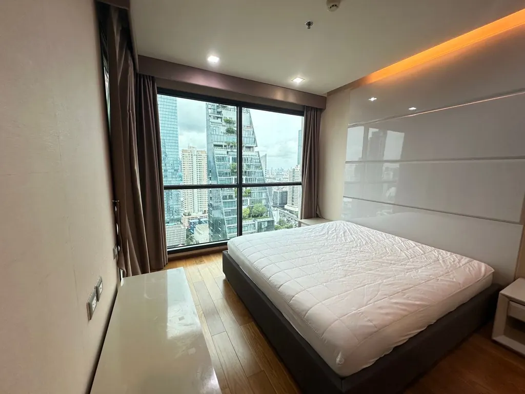 The Address Sathorn ရှိ 2 အိပ်ခန်းပါ ကွန်ဒို (66 စတုရန်းမီတာ) ၏ အိပ်ခန်း