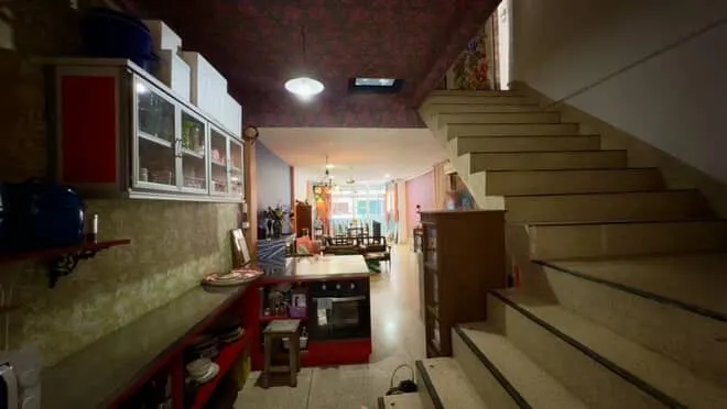 Photo 9 of listing DA-2219440: 3-bedroom townhouse (300 sq.m.) in Sathorn