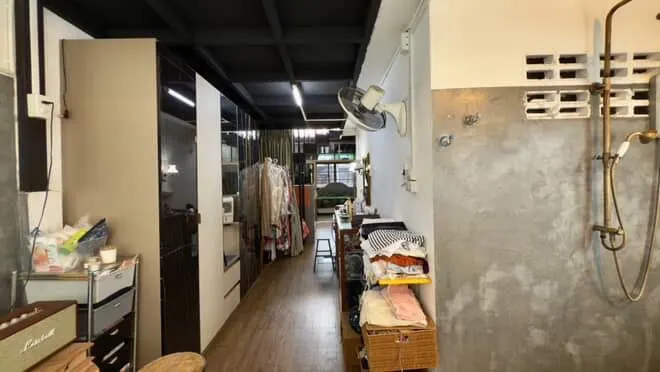 Photo 22 of listing DA-2219440: 3-bedroom townhouse (300 sq.m.) in Sathorn