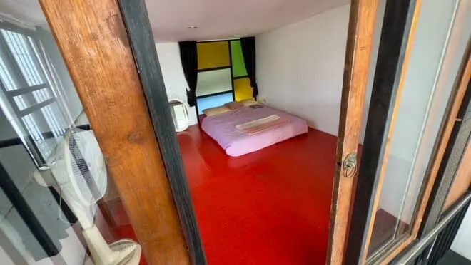 Photo 28 of listing DA-2219440: 3-bedroom townhouse (300 sq.m.) in Sathorn