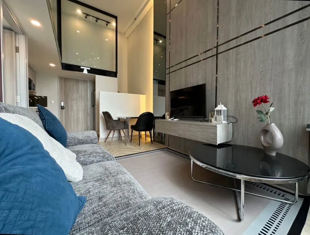 Photo 3 of listing DA-2244848: 2-bedroom condo (45 sq.m.) at Knightsbridge Prime Sathorn