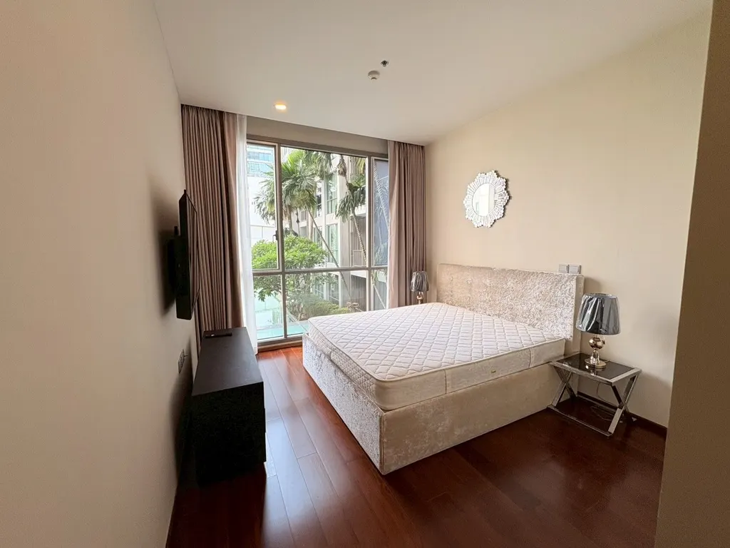 Bedroom (view 3) of the 2-bedroom condo (82 sq.m.) at Quattro By Sansiri