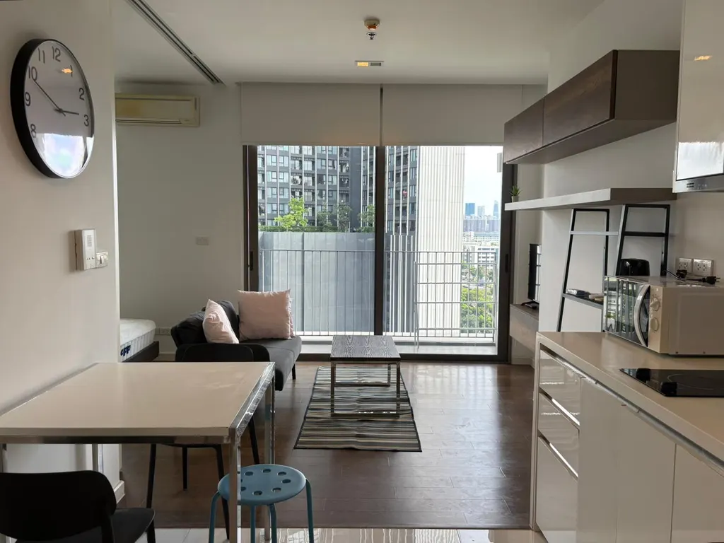Photo 1 of listing DA-2269541: 1-bedroom condo (39 sq.m.) at Nara 9 by Eastern Star