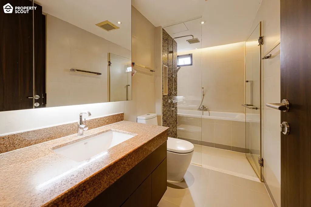 Photo 8 of listing DA-2281327: 2-bedroom condo (45.1 sq.m.) at Tidy Deluxe Sukhumvit 34