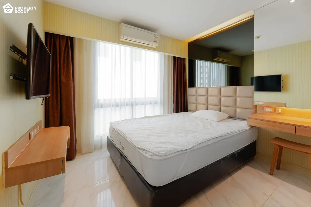 Photo 2 of listing DA-2281367: 1-bedroom condo (34.6 sq.m.) at Tidy Deluxe Sukhumvit 34