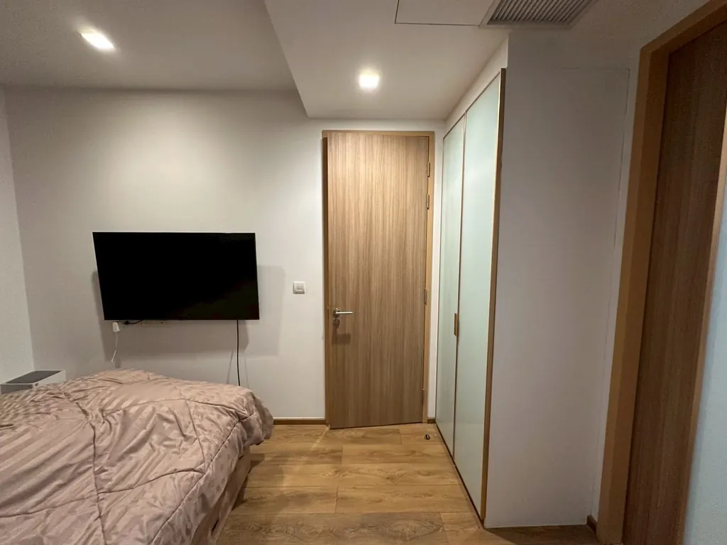 Photo 2 of listing DA-2333125: 1-bedroom condo (34.66 sq.m.) at Noble Be 33