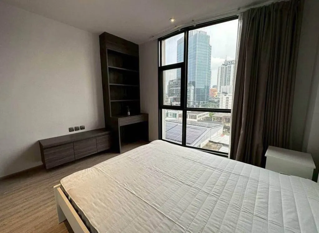 Bedroom (view 3) of the 2-bedroom condo (80.03 sq.m.) at Rhythm Ekkamai